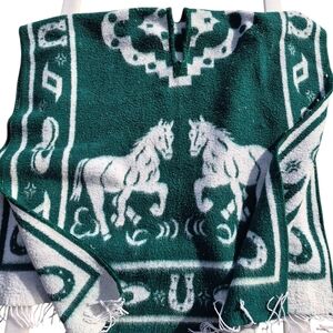 Elegant Green and White Horse Pattern Poncho